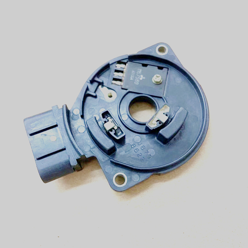 广州龙曜供应汽车配件 j879 汽车配件 点火模块