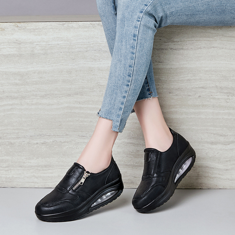 咪呢咔跨境摇摇鞋女士厚底松糕皮面中年健步鞋气垫运动妈妈鞋2050