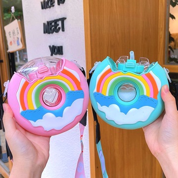 网红甜甜圈水杯儿童带吸管水壶夏天杯子上学专用幼儿园便携吸管杯