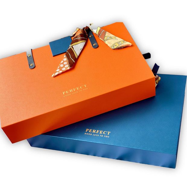 中秋爱马仕丝巾高档手提皮带款烫金礼盒月饼盒