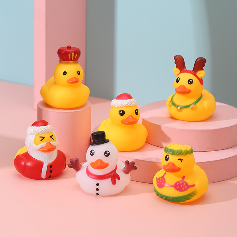 Creative Cross-Border Vinyl Christmas Antlers Small Yellow Duck Santa Claus Snowman Squeeze and Sound Toy Children Playing with Water Toys