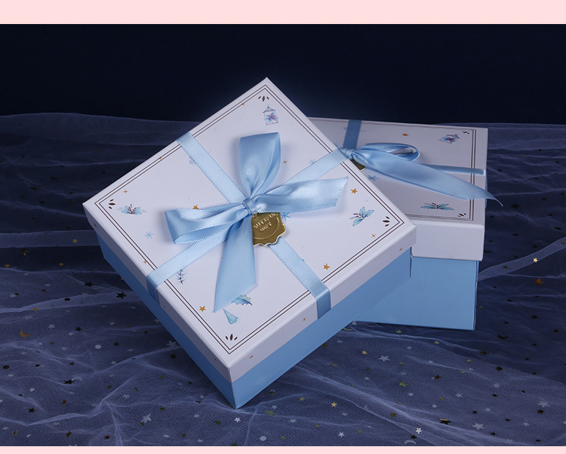 小清新生日礼物盒浅蓝色蝴蝶结伴手礼盒皮带钱包护肤品双开包装盒
