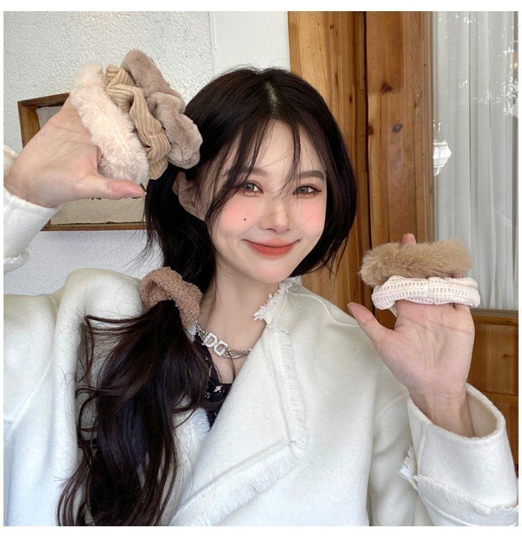 Autumn and Winter Plush Large Intestine Hair Band Female Korean Internet Celebrity Pork Intestine Hair Band Hair Elastic Band Hair Rope Hair Accessories Headband