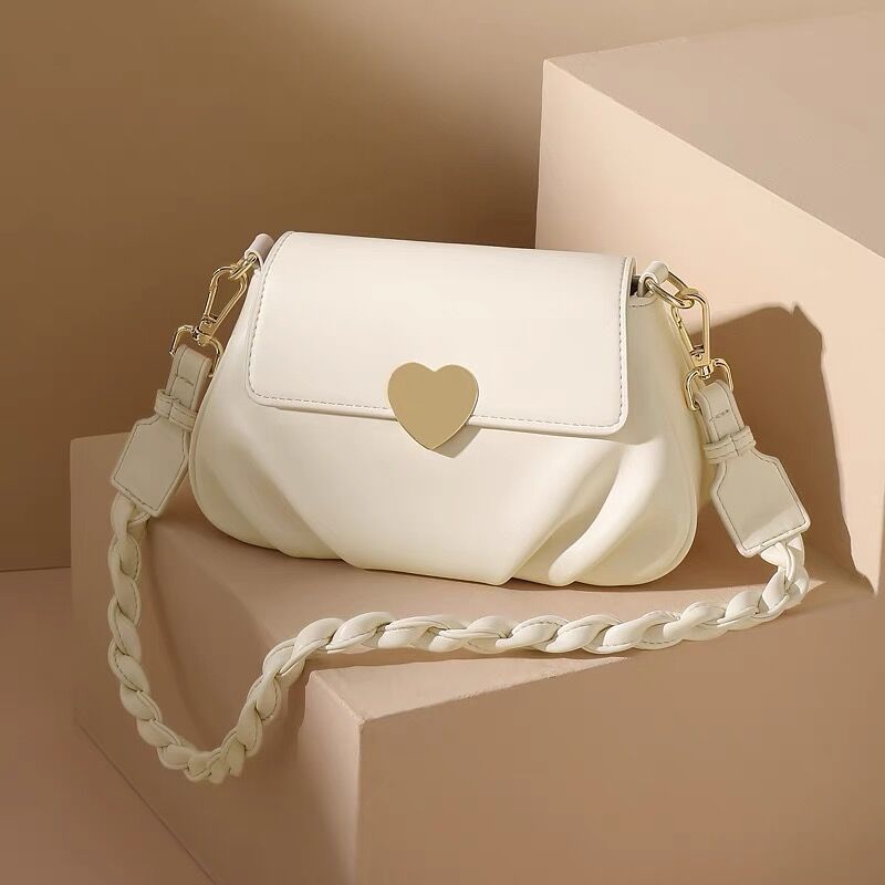 Soft Leather Peach Heart Buckle Pleated Small round Bag Spring New Fashion Shoulder Messenger Bag