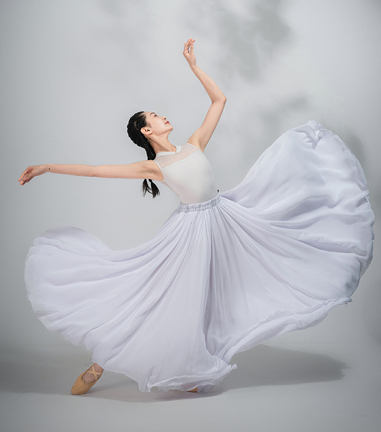 古典舞蹈服女飘逸新疆舞演出服半身长裙大摆裙现代芭蕾练功服纱裙