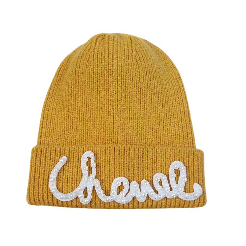 Temperament Classic Style Pearl Letters Woolen Cap Internet Celebrity Same Style Knitted Hat Fashion Thickened Warm Hat All-Matching Sleeve Cap