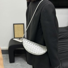 小众编织女包时尚网红小包女设计感西瓜包韩国东门同款女包bag