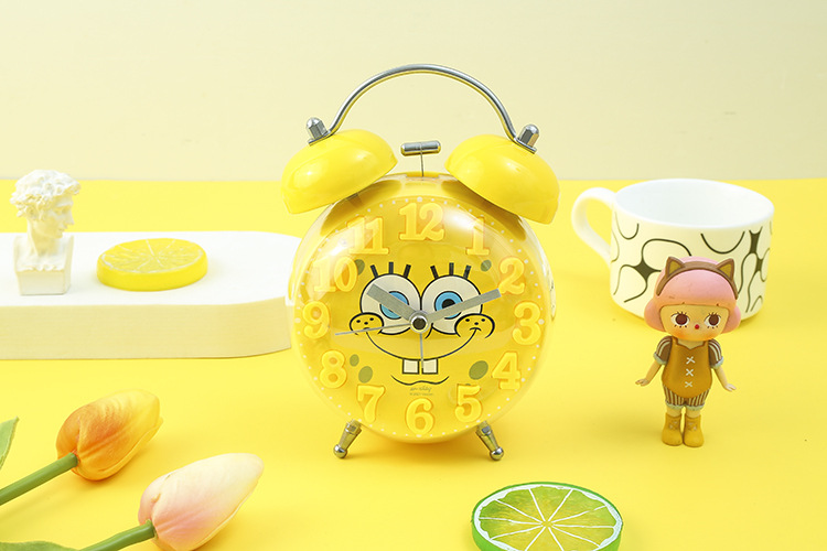 34045青壹坊tr-dc02709 海绵宝宝假日系列球面双耳闹钟书房早起