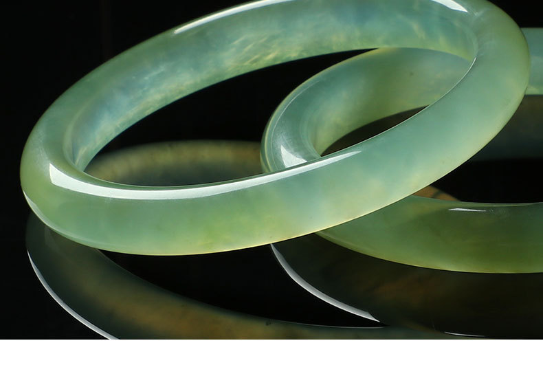 冰种岫玉手镯女秀玉岫岩玉平安镯手环釉玉透绿色水晶