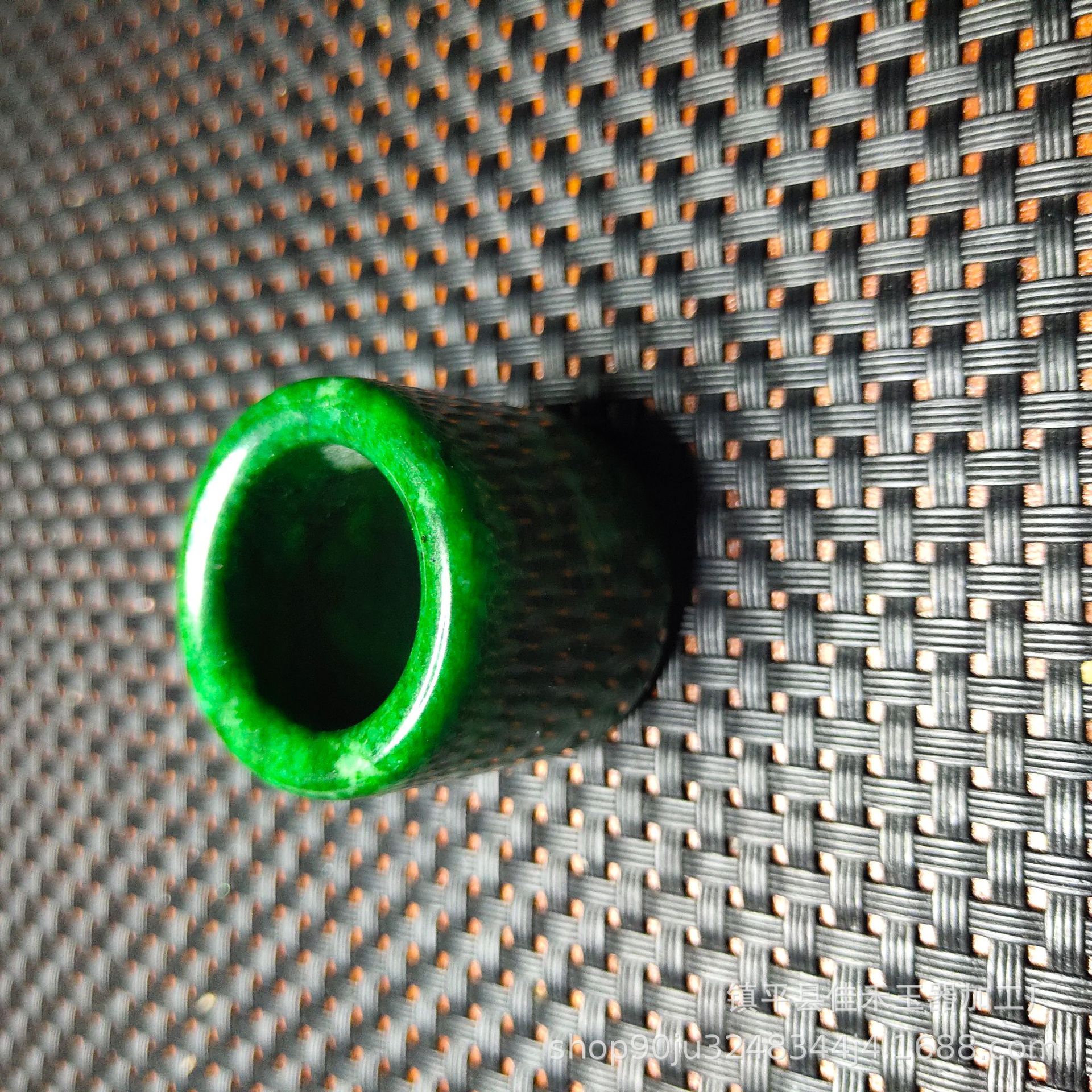 工厂加工批发干青扳指祖母绿干青铁龙生男士翡翠色玉扳指