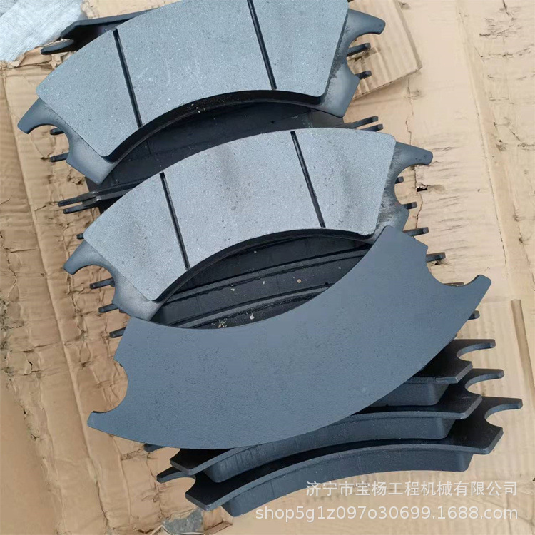山工装载机刹车片