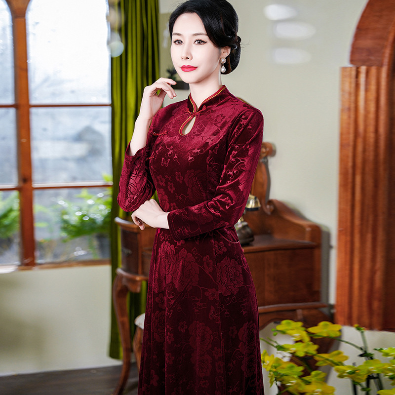 中老年春秋款金丝绒旗袍连衣裙遮肚显瘦妈妈长袖中长款打底裙礼服