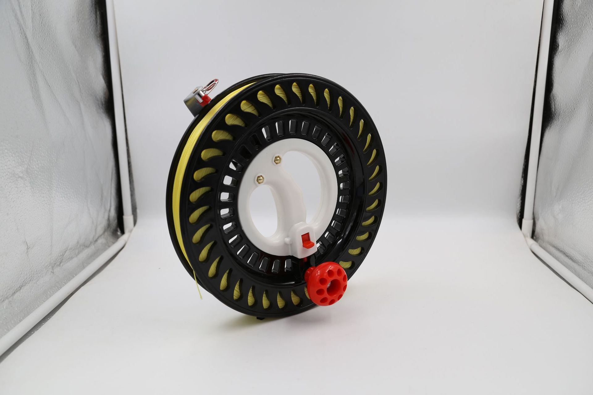 潍坊风筝线轮批发 多规格放飞轮工具 18cm手握轮风筝轮 风筝配件