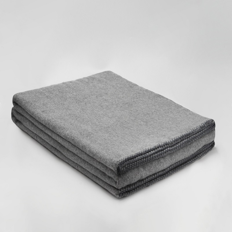 Factory Self-Operated Processing Custom Polyester Chemical Fiber Blanket Black Gray Blanket Custom Polyester Fiber Military Blanket