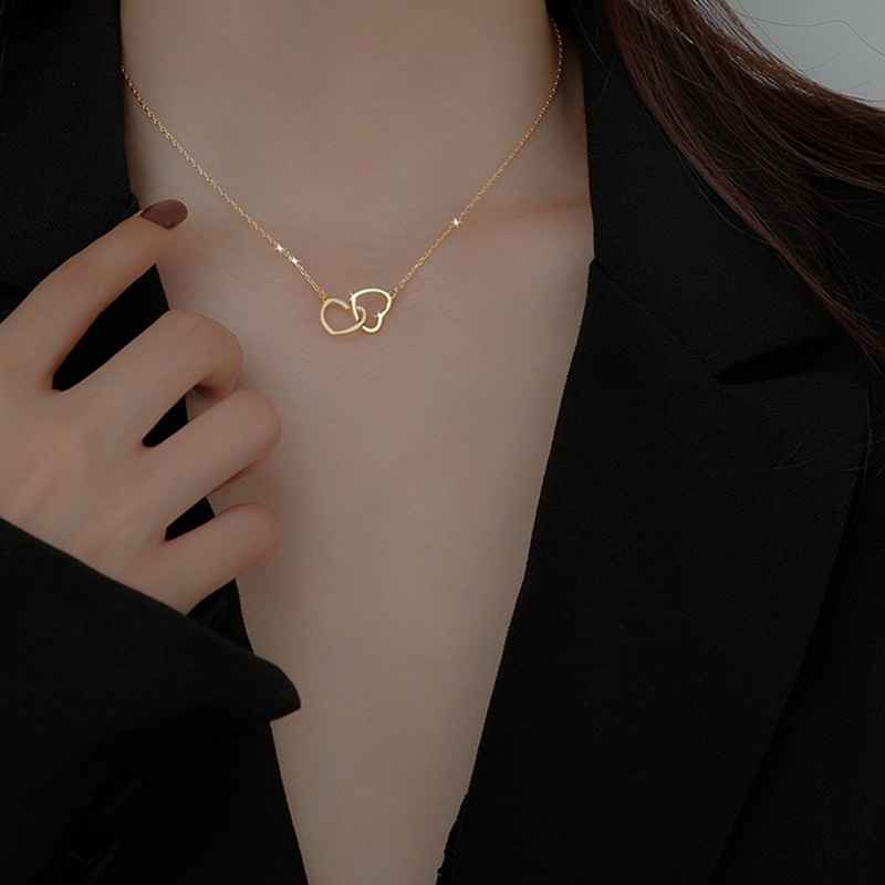 Japanese and Korean Ins Cold Style Metal Alloy Peach Heart Double Heart Necklace Women's Ring Buckle Small Heart Necklace