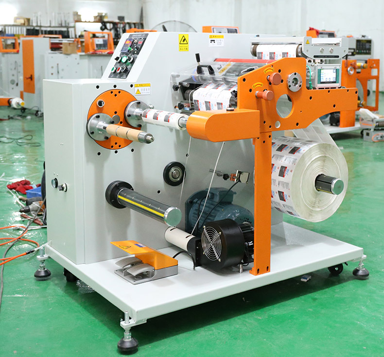 齐达精工320高速不干胶分条机标签商标热敏纸分切机pet薄膜分卷机