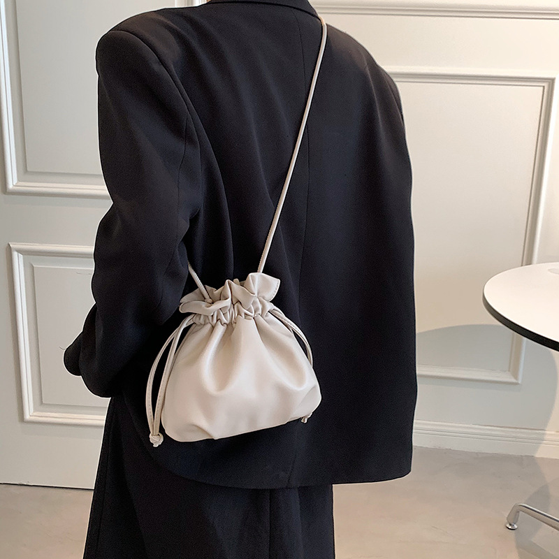 Korean Style Fashion Drawstring Bucket Bag Internet Celebrity Casual Cute Mini Small Cross Body Bag Western Style Soft Leather Solid Color Single-Shoulder Bag