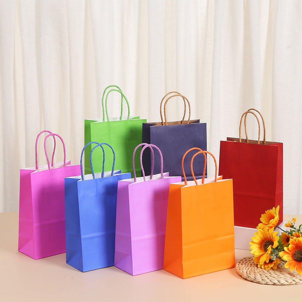 In Stock Solid Color Kraft Paper Takeaway Bag Color Rope Handle Wedding Candy Bag Portable Paper Bag Clothing Gift Packaging Bag