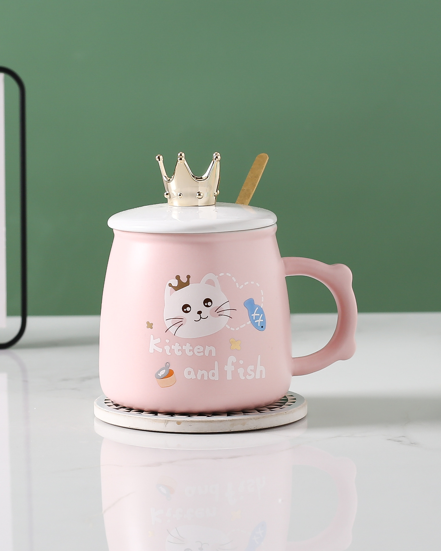 Fashion Crown Ceramic Cup with Cover Spoon Cartoon Couple Mug Wedding Shop Gift Cup Office Water Cup