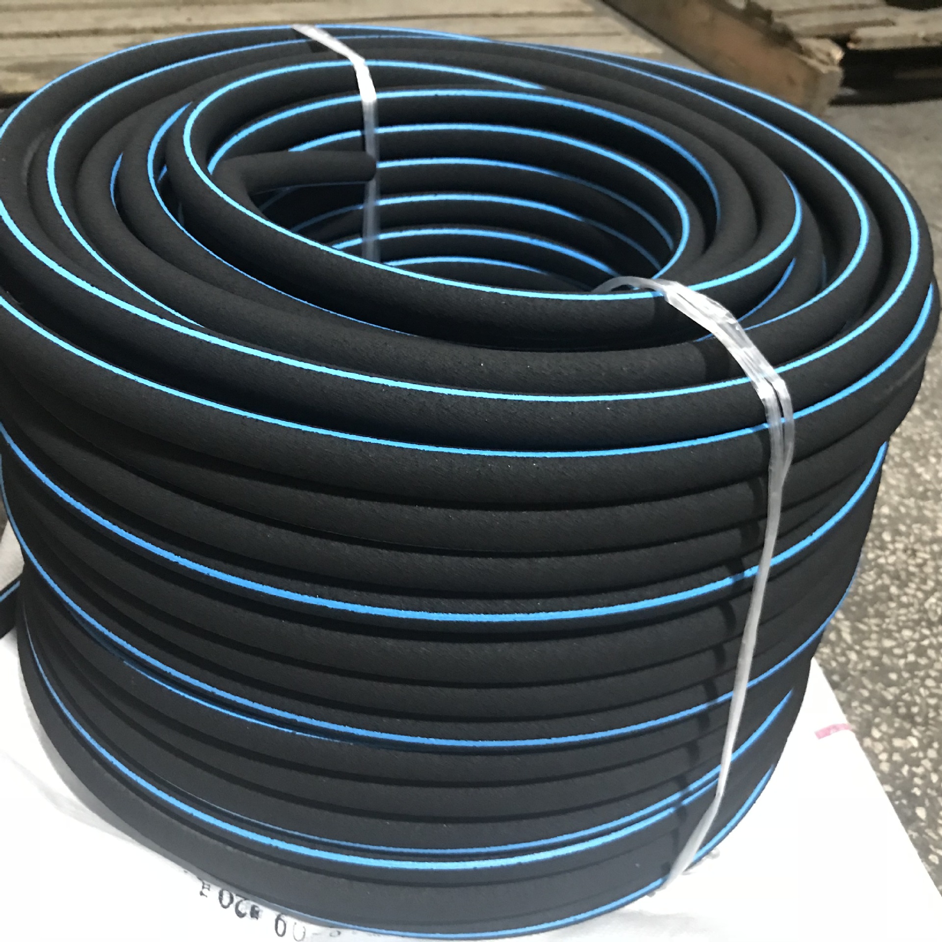 无锡16*10增氧管200米鱼塘虾塘水产养殖用曝气增氧管-阿里巴巴