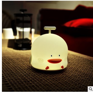 yaya小丑鸭发声夜灯 创意硅胶led可爱生日闺蜜送朋友礼物