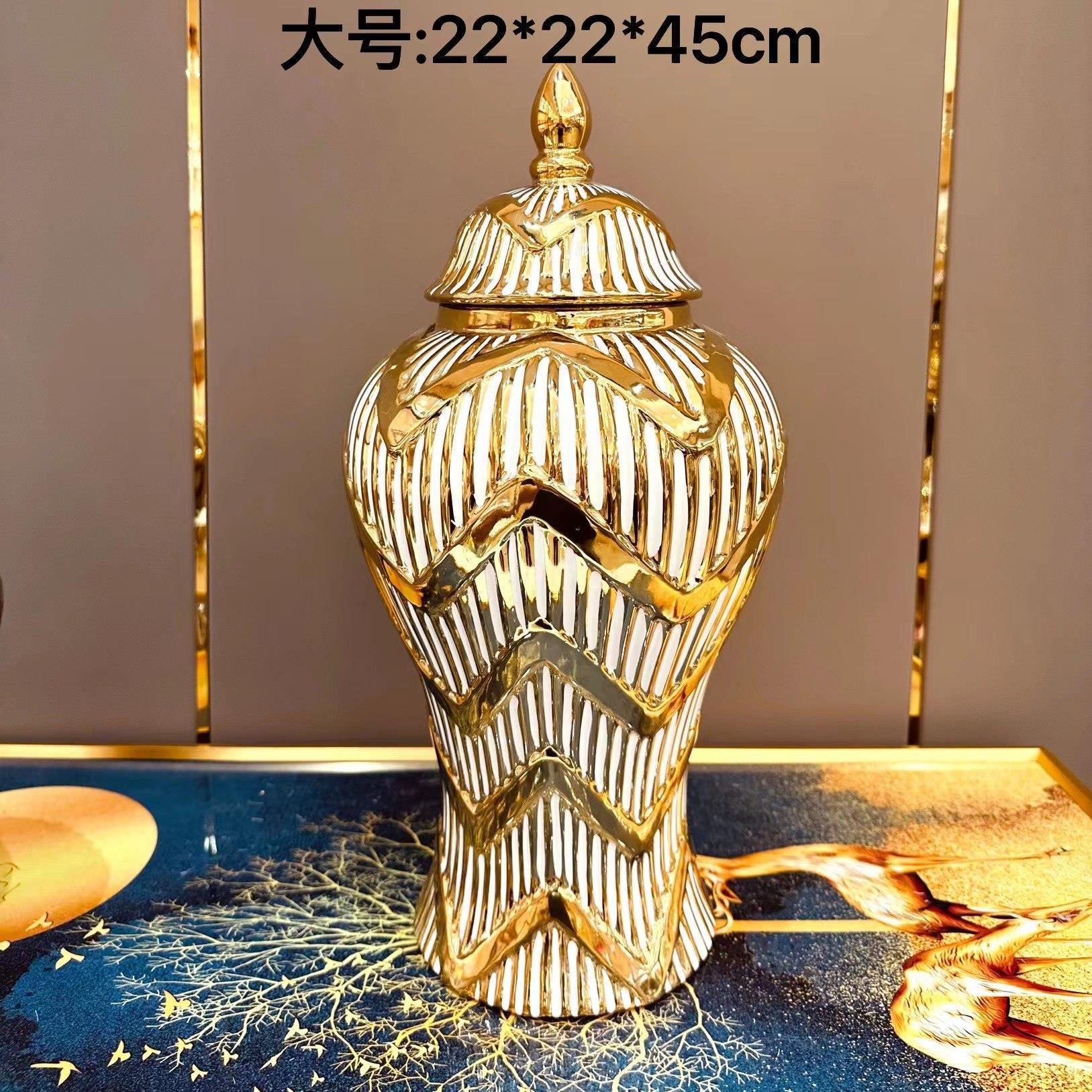 Factory Direct European-Style Electroplated Gold Ceramic Hat-Covered Jar Vase Light Luxury Crafts Model Room Soft Decoration Ornaments