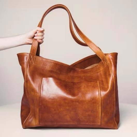 Soft Leather Hand Bill Shoulder Bag Oil Wax Pitot Bag