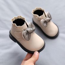 婴儿短靴宝宝秋冬季1-3岁婴幼儿棉鞋加绒学步鞋软底女童鞋小皮鞋2