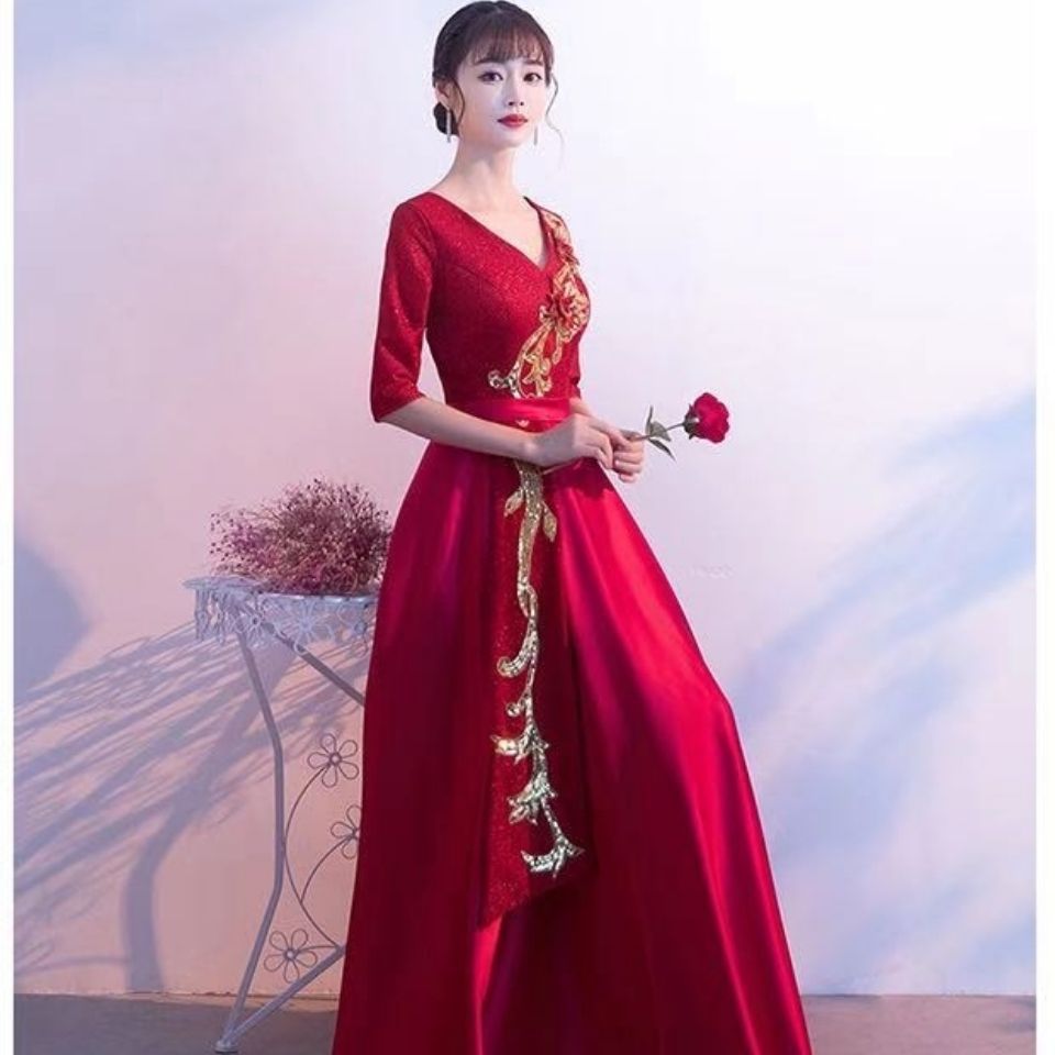 领唱演出服主持人礼服女红歌比赛服装成人指挥合唱团演出服传统