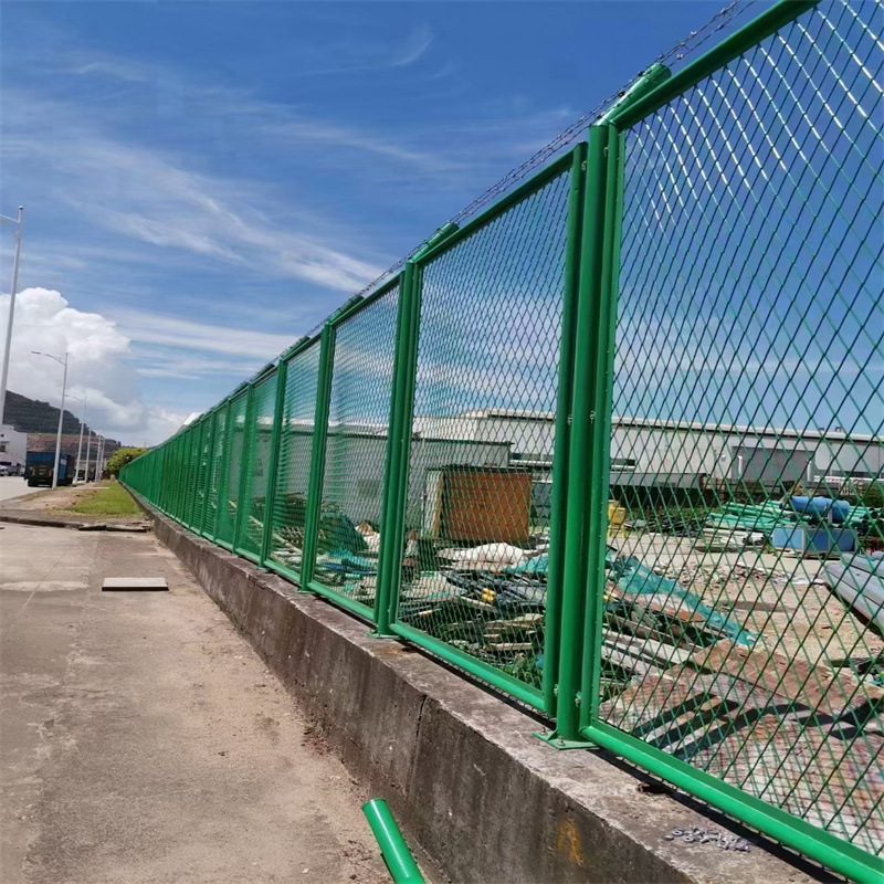 高速公路护栏网双边丝防护栏河道防护绿色铁丝网围栏框架隔离栅