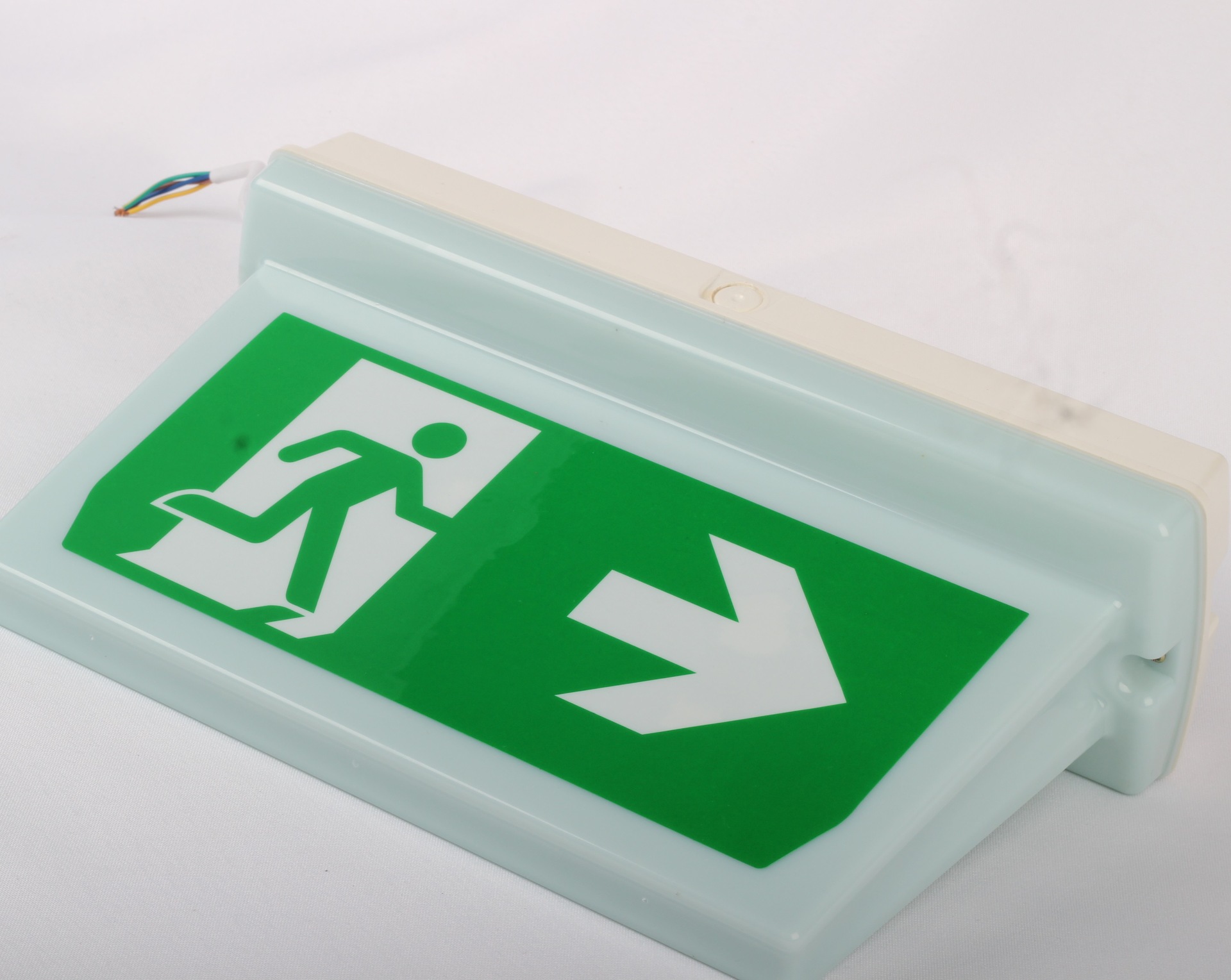 saa认证 澳大利亚应急出口灯 led消防标志灯 应急3w3小时