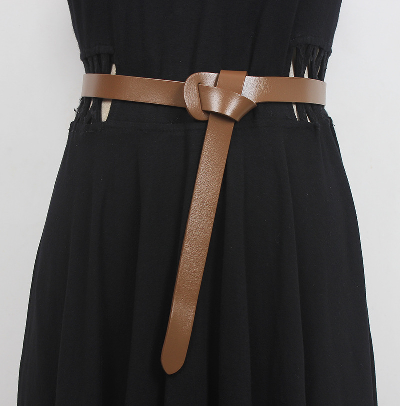 细腰带女真皮装饰毛衣大衣百搭配西装裙子时尚ins风黑色小皮带潮