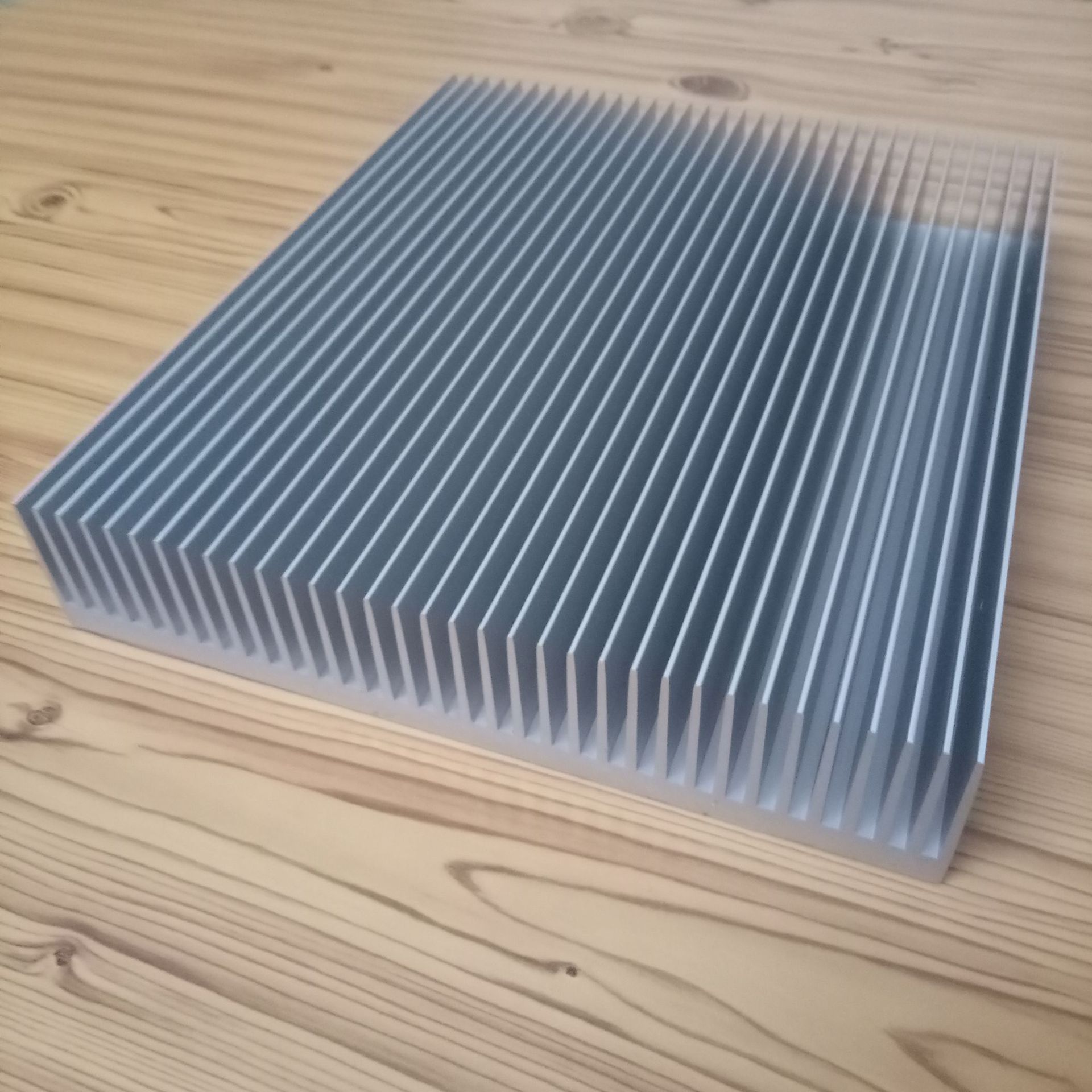 精品直销梳子型散热器led电子散热器工业散热器挤压铝型材