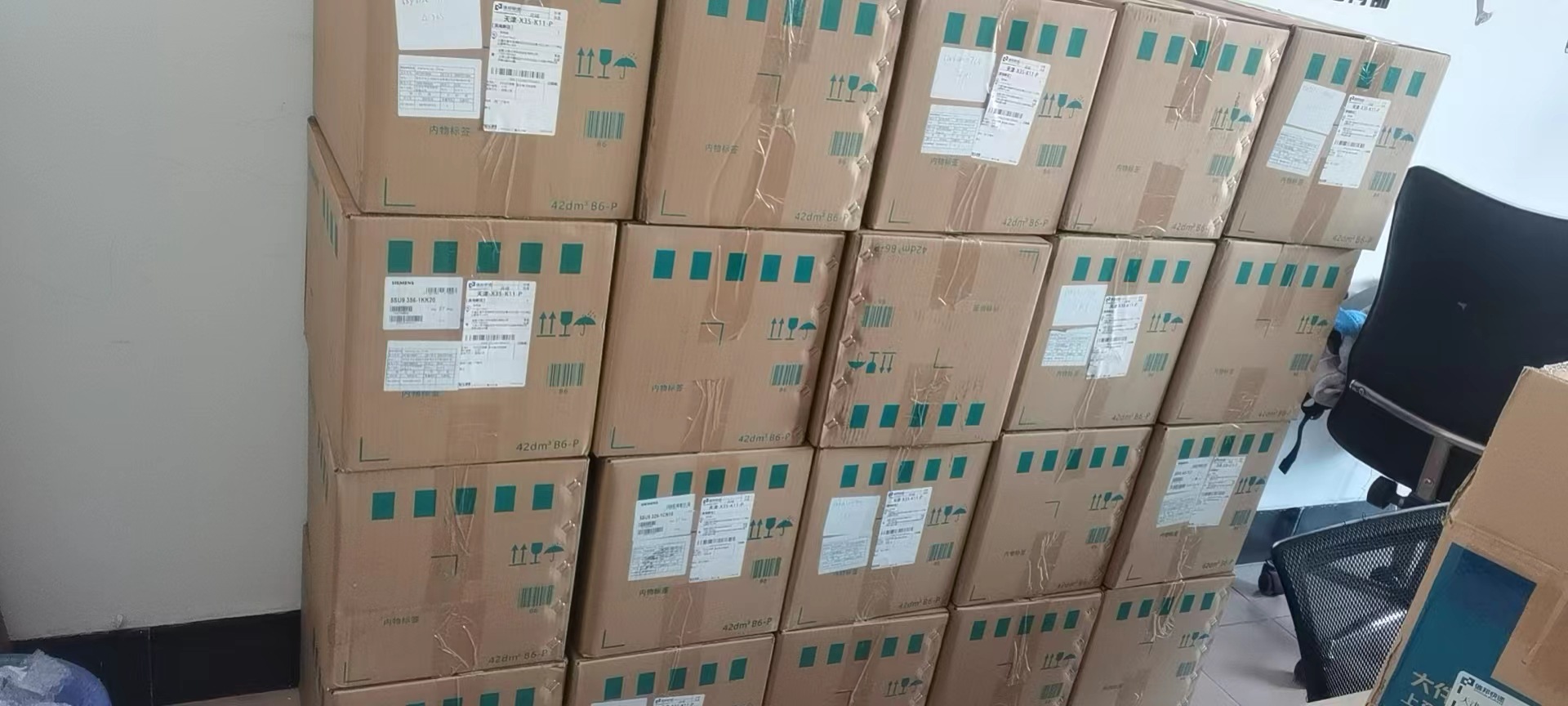 Ximen Low Voltage Small Circuit Breaker 400V 6ka 3 Pole C 25A