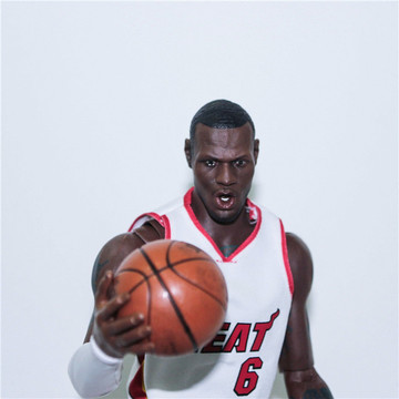 nba 篮球 热火队 勒布朗 詹姆斯 6号球衣 1/6可动手办