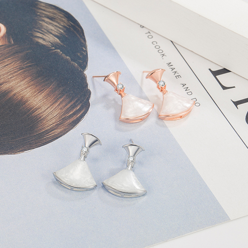 Korean Style Light Luxury Earrings 925 Silver Needle Summer Fan-Shaped White Shell Skirt Earrings Temperament Female Earrings