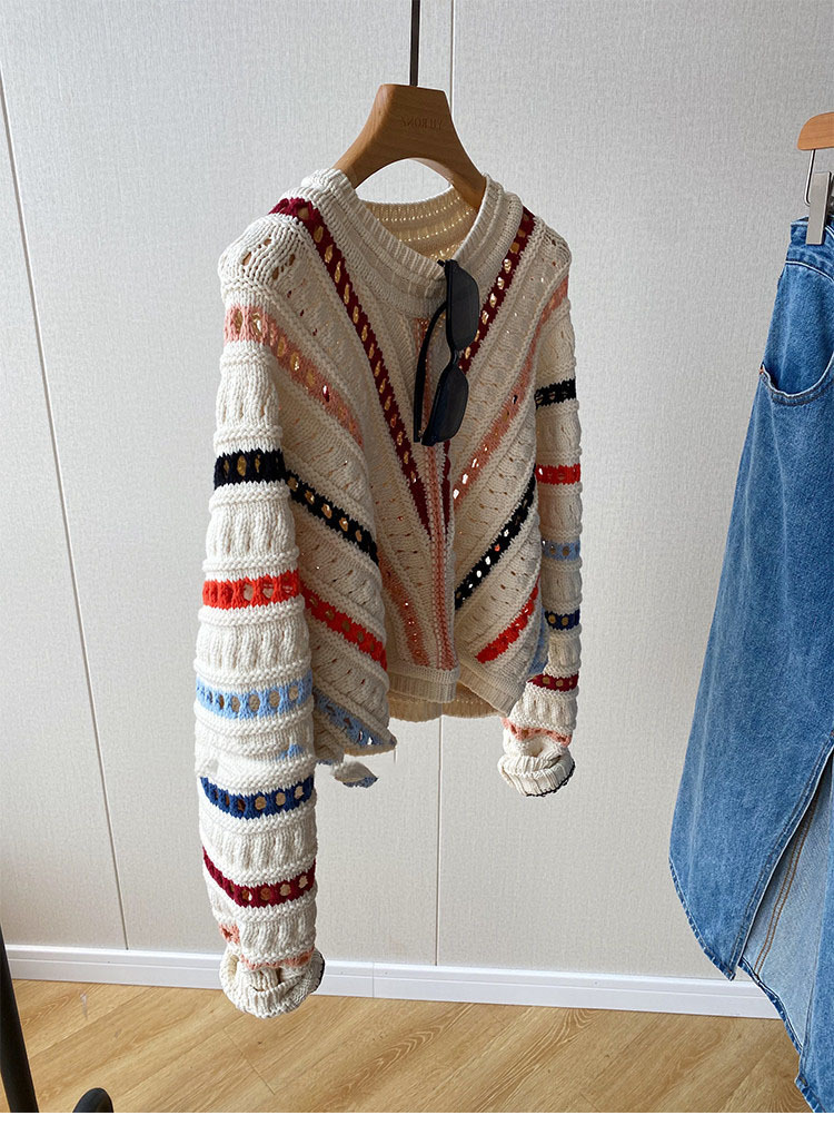 法式小众~精致钩花彩虹条纹镂空慵懒蝙蝠袖短针织衫毛衣女秋上衣