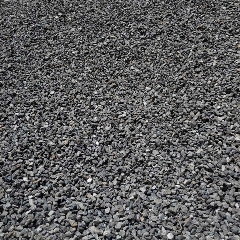 黑色鹅卵石 厂家直供工程铺路碎石 园林水池垫底机制水磨石瓜子石