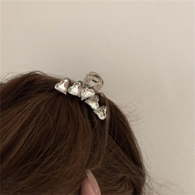 High-Grade Rhinestone Princess Hairstyle Grip Trumpet Bangs Shredded Hair Side Clip Light Luxury Back Head Shark Clip Elegant Hair Accessories