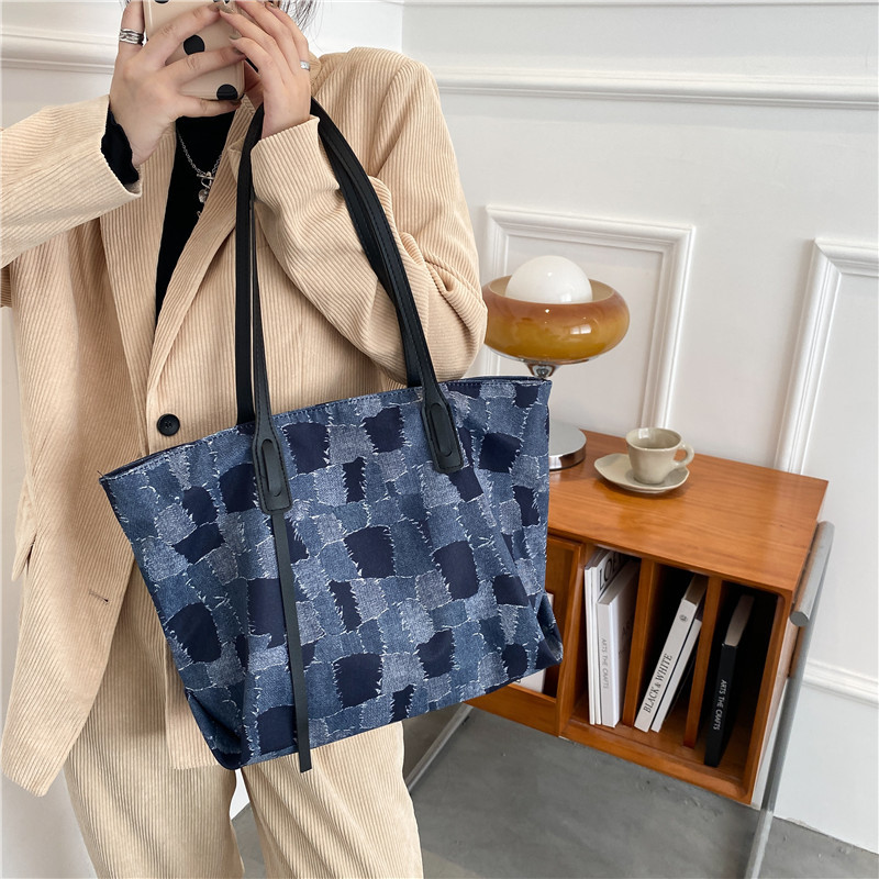 Autumn New Fashion Tote Bag Personalized Denim Crossbody Bag Western Style Large Capacity Retro Shoulder Canvas Bag