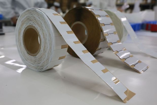 定制柔性抗金属标签抗干扰rfid电子标签超高频抗金属可打印标签