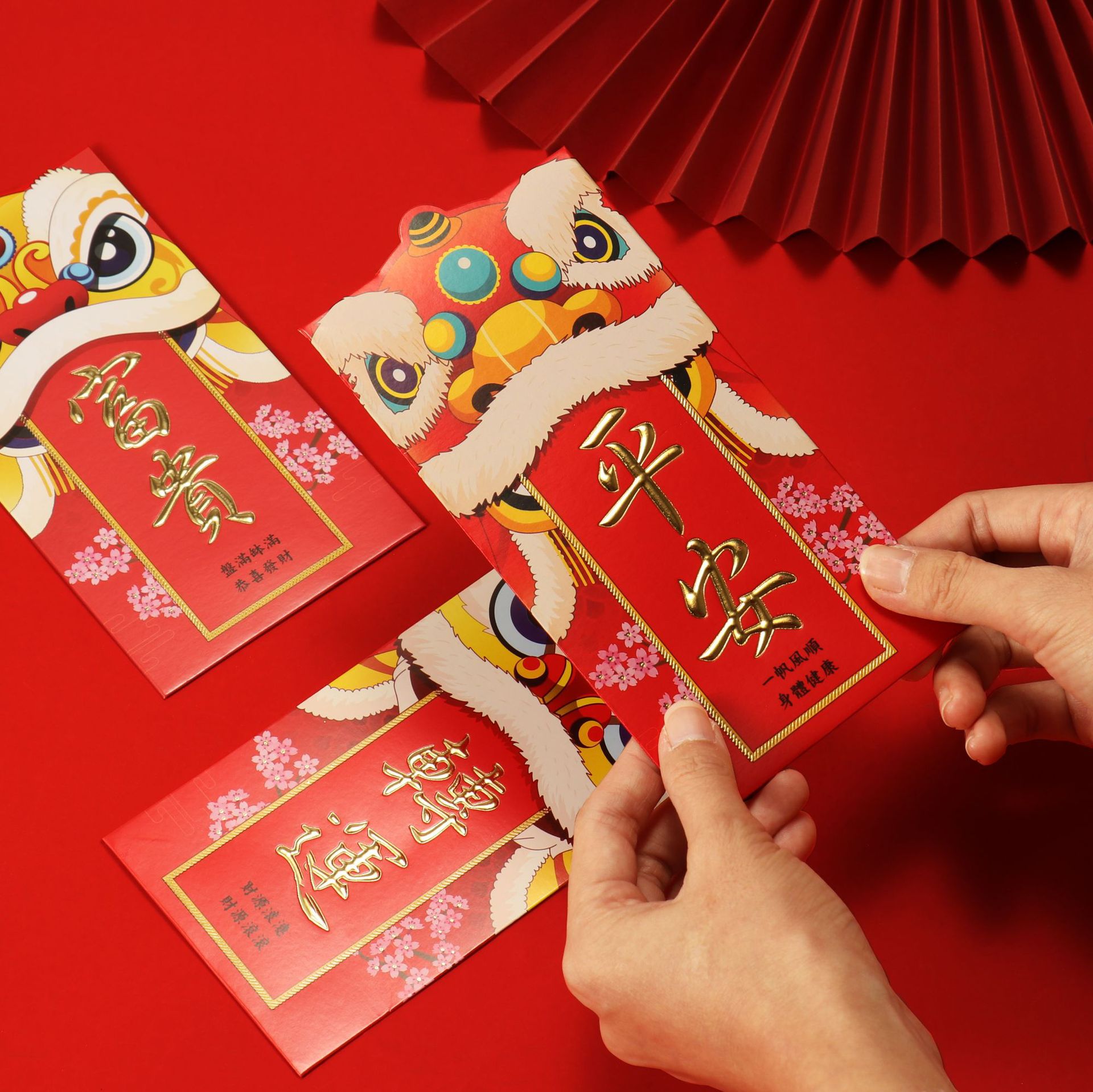 2022新款醒狮红包新年压岁钱包袋卡通创意立体利是封虎年发财红包