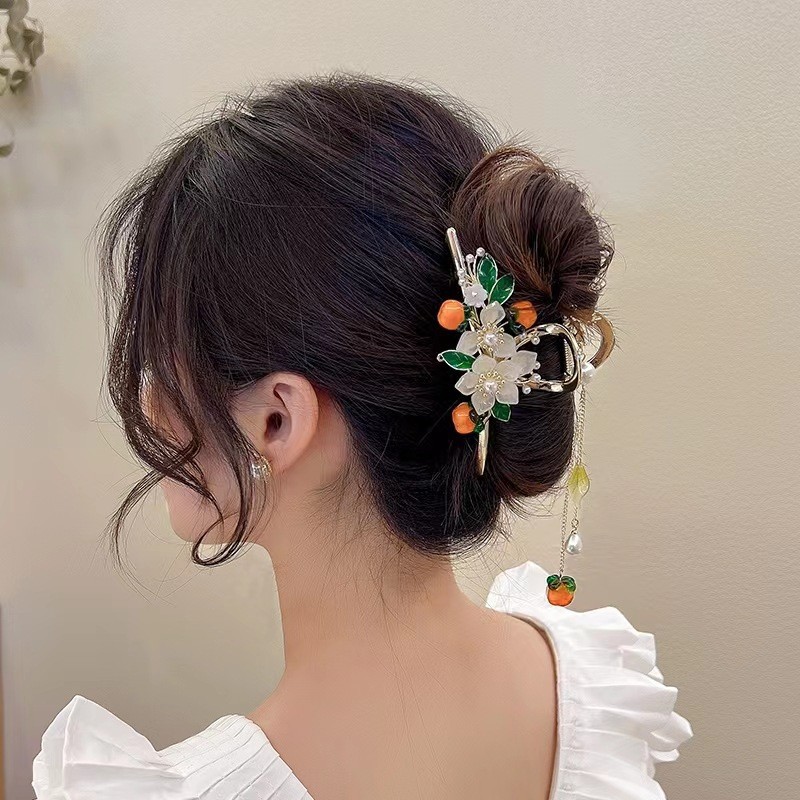 Tassel Embroidery Butterfly Barrettes Back Head Female Updo Hair Claw High Sense High-End Temperament Shark Clip Hair