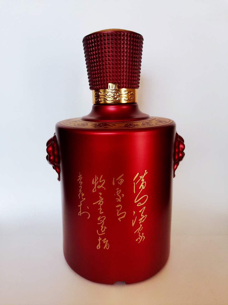 玻璃厂郓城玻璃酒瓶厂郓城玻璃厂玻璃酒瓶白酒玻璃瓶喷涂酒瓶厂