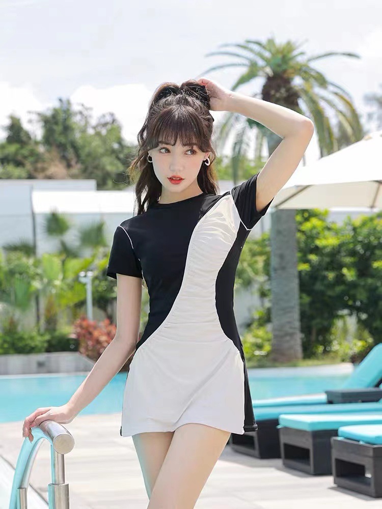 2023新款泳衣女网红裙式分体拼色保守学生遮肚显瘦韩国ins风温泉