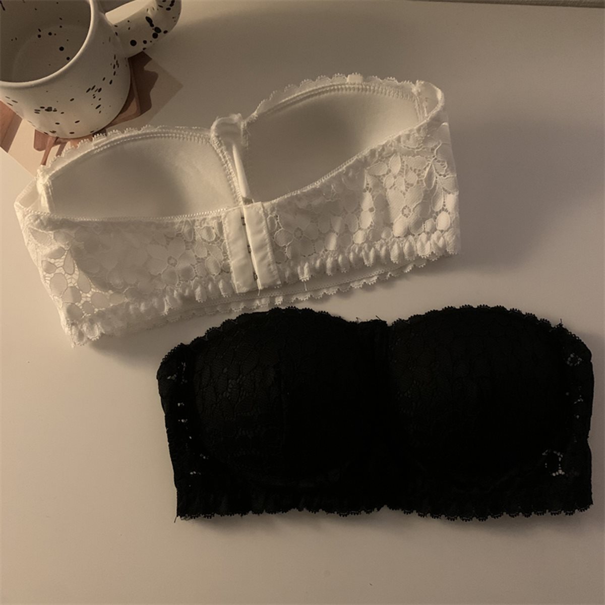 2024年春春一字围蕾丝抹胸内衣少女韩版露肩美背无肩带防走光文胸