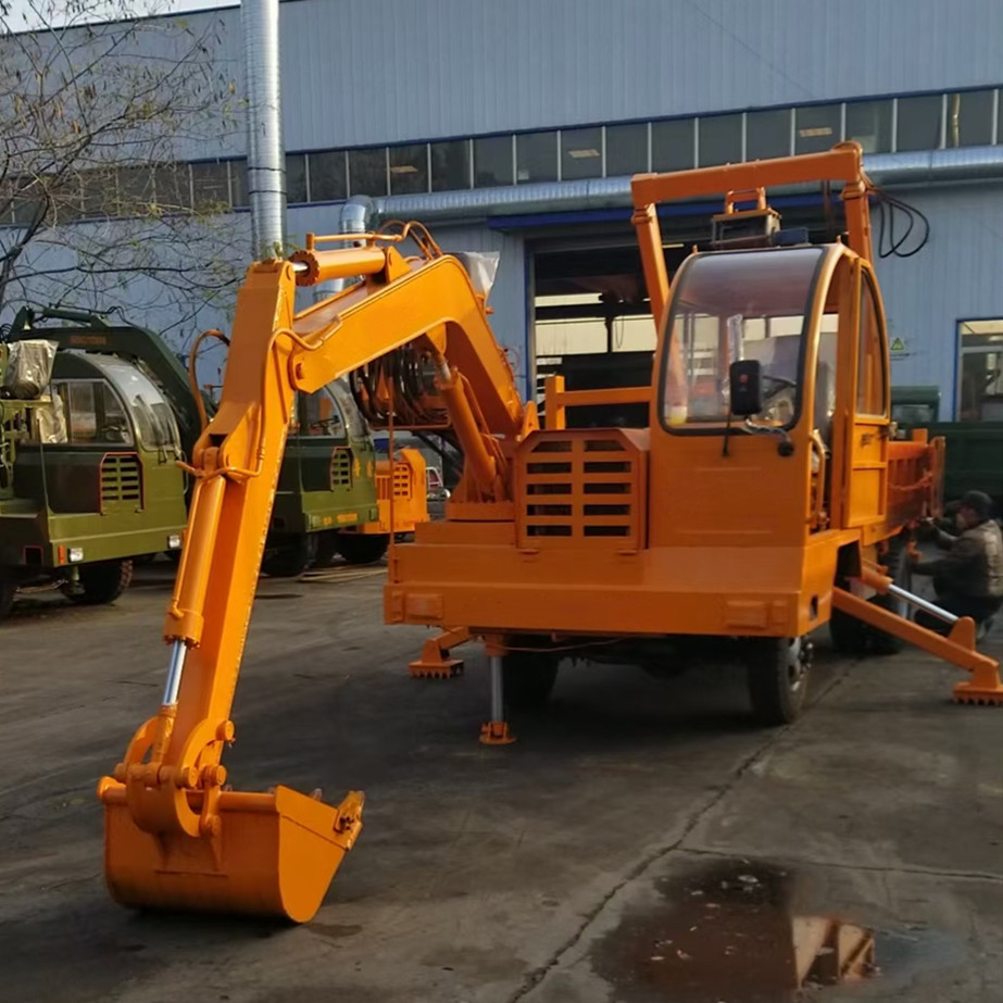 随车挖多少钱一台 四不像随车挖 四轮随车挖 定制四驱后驱随车挖