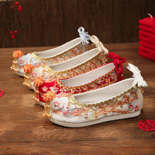 容颜秀禾婚鞋古风中式婚礼新娘绣花鞋红色低跟明制汉服鞋子女婚鞋
