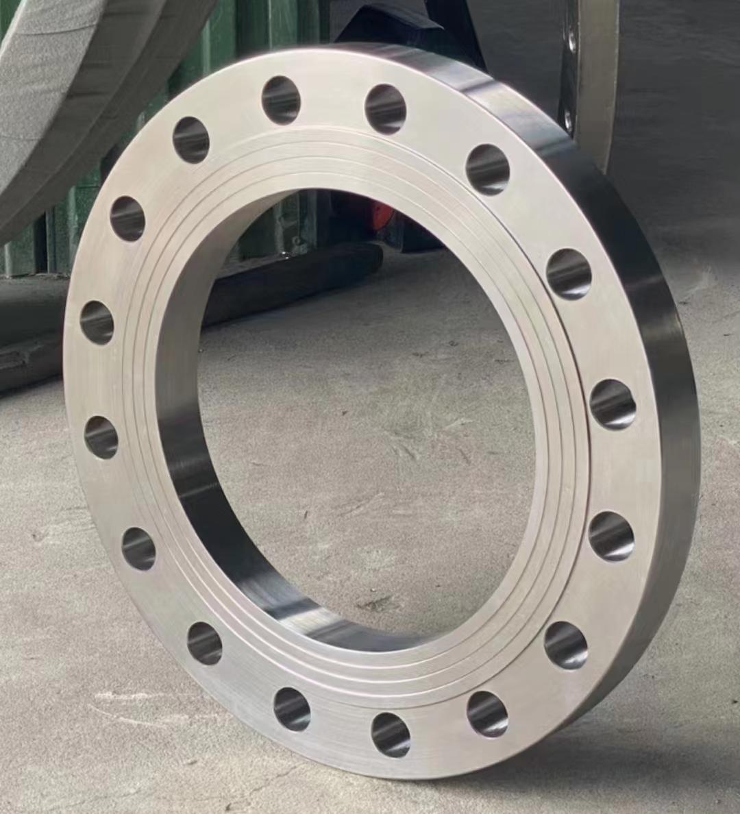 批发碳钢法兰 冲压法兰 锻打法兰 平焊法兰 对焊法兰 设备法兰