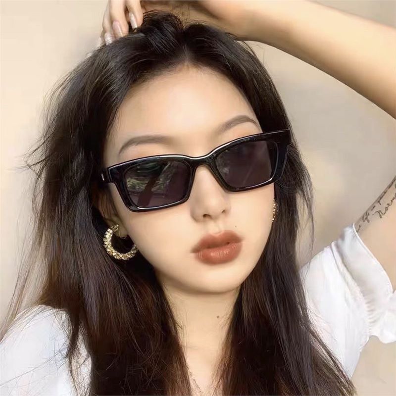 jennie复古2023腿潮镂空圆脸墨镜同款联名韩版镜太阳眼镜网红新款